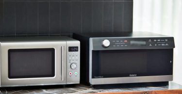 Microwaves and ovens are usually used for comparable objectives since they are generally confused. A microwave is a machine used in the kitchen for the primary purpose of heating food. At the same time, an oven is known as a thermally insulated chamber for warming and baking food items. This is a part of the primary difference between microwaves and ovens.