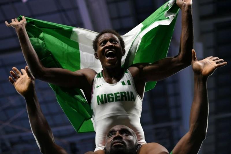 Odunayo Folasade Adekuoroye is a Nigerian freestyle wrestler. She was born on 10 December 1993 at Ilutitun, Ondo State.1