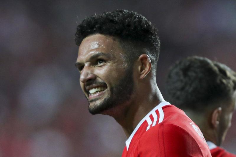 Lisbon, 08/02/2022 - Sport Lisboa e Benfica hosted FC Midtjylland tonight at EstAdio da Luz in Lisbon, in a match counting for the qualification for the 2022/23 Champions League Goncalo Ramos celebrates the 4-0 ( Pedro Rock / Global Images/Sipa USA )